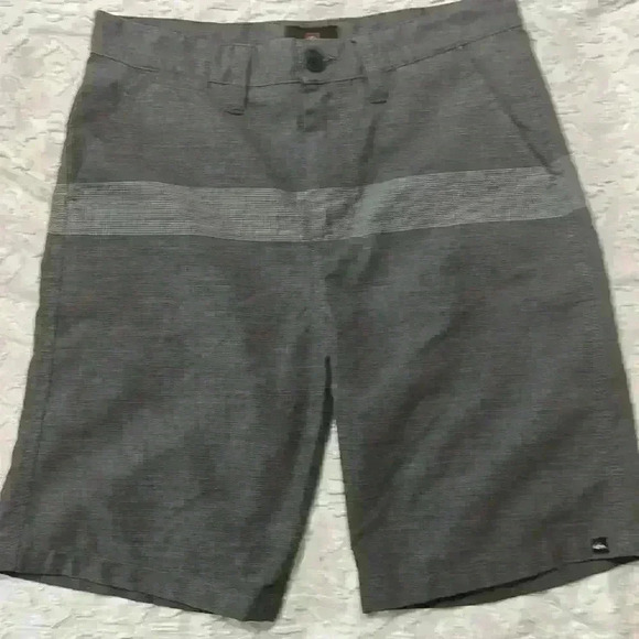 Quiksilver gray flat front men’s shorts. Size 30 - Picture 11 of 11